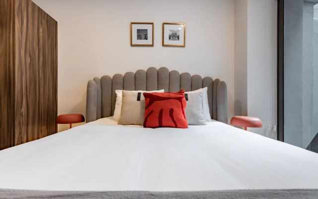 Casai Roma 1 BR Terrace Suite