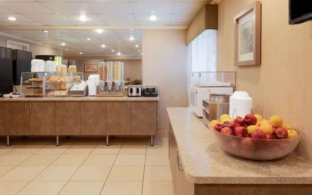 La Quinta Inn by Wyndham Minneapolis Airport Bloomington