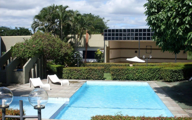 Lagoa Lazer Hotel