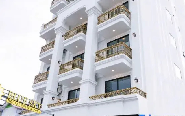 Blue Sky Noi Bai Hotel & Pool