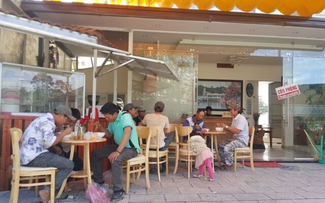 NK Dalat Hotel - Hostel