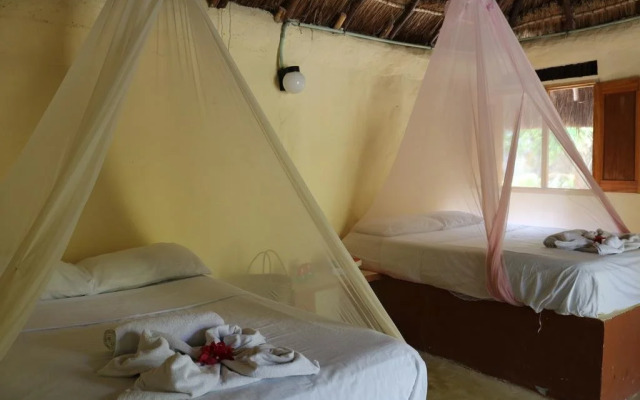Hotel & Cabañas Zazil Kin Tulum