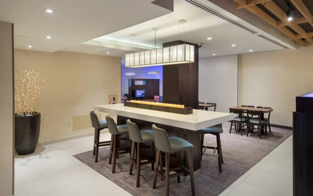 Courtyard by Marriott New York Manhattan/SoHo