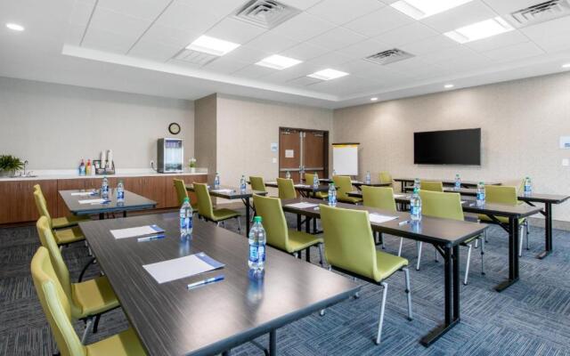 Holiday Inn Express & Suites Ruskin by IHG