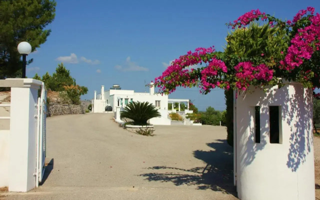 Villa Paradisos