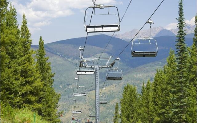 16 Forest Rd - 5 Br Home