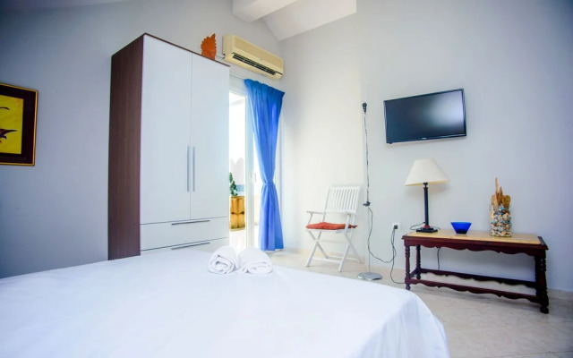 Xenia Ionis Luxury Concept Apartments