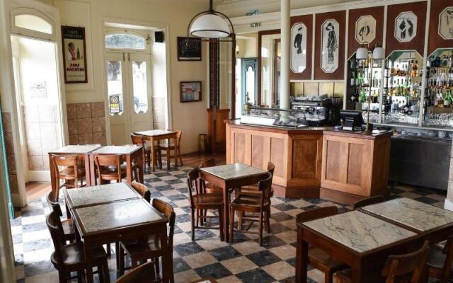 Internacional Azores Boutique