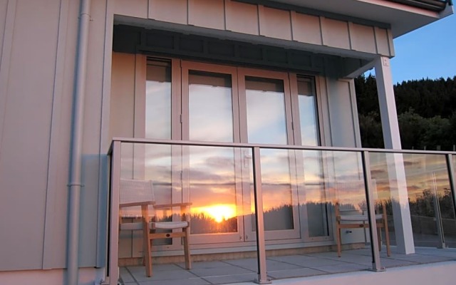Aston Road Villa Bed And Breakfast
