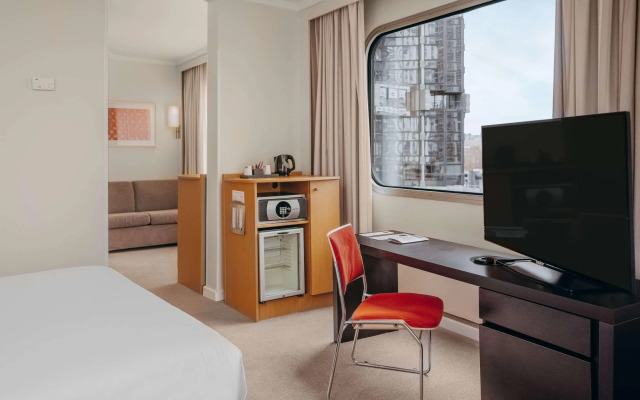 Отель Novotel Paris Centre Tour Eiffel 