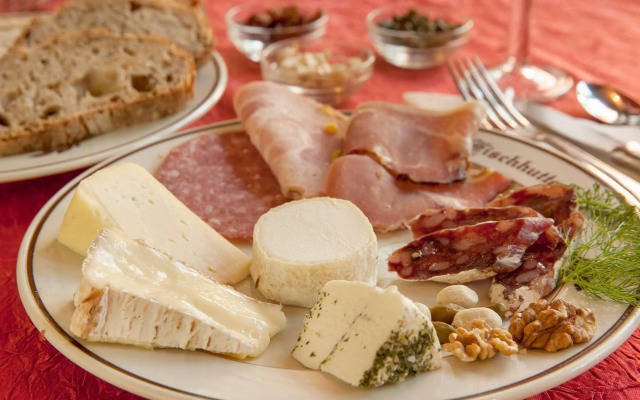 La Fischhutte, The Originals Relais