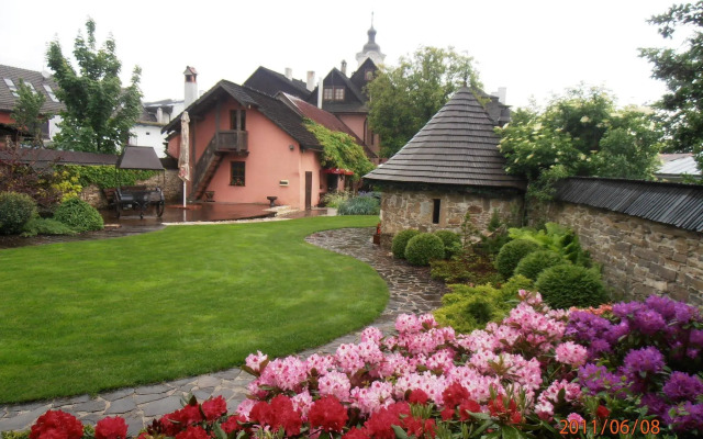 Pension - Restaurant SABATO