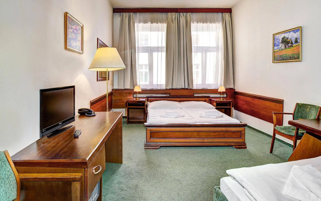 Three Crowns Hotel Prague