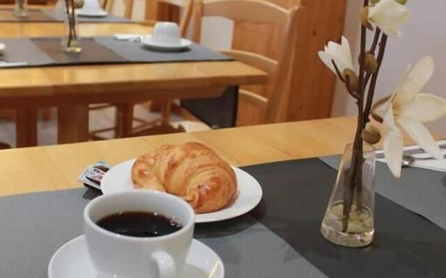 Hotel Les Montagnards