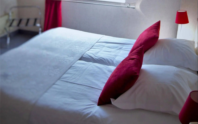 Hôtel Le Mur du Roy