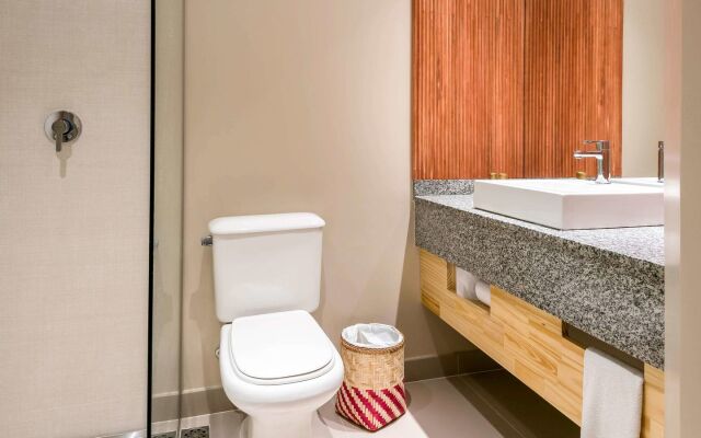 Ibis Styles Curitiba Santa Felicidade