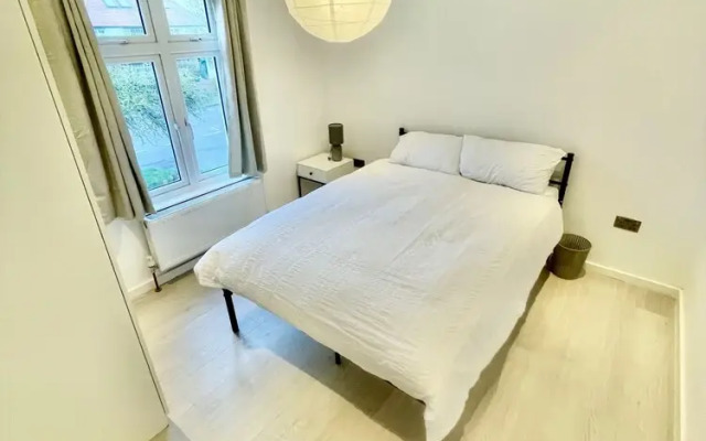 Cambridge Cozy 2 Bedroom Apartment 5 Sleep