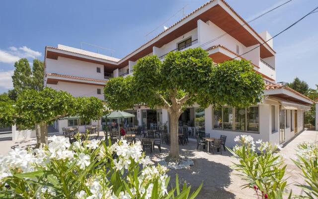 Casual Bahía Ibiza Hotel