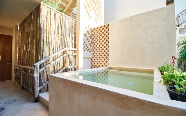Ikal Tulum 101-102 By Lockey