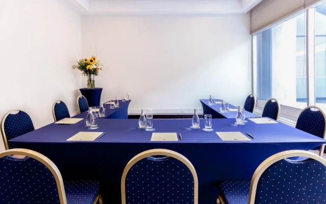 Four Points by Sheraton Los Angeles (Чили)
