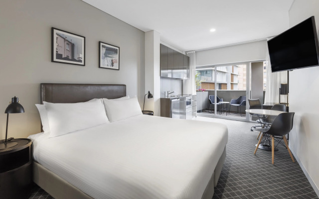 Holiday Inn & Suites Sydney Bondi Junction by IHG