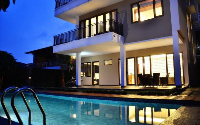 Elok Villa 4 Bedrooms with a Private Pool