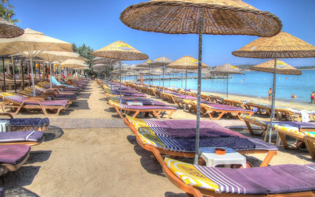 Rooms Smart Luxury Hotel & Beach