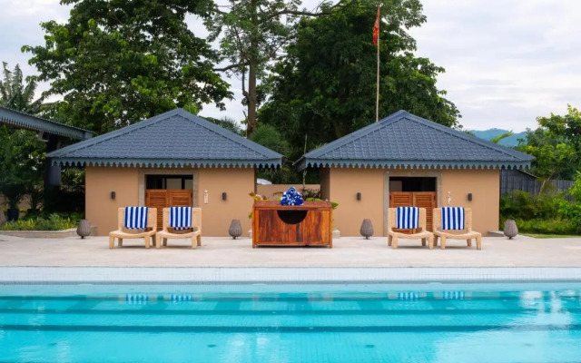 Rhino and River BluSalzz Collection, Guwahati - Assam