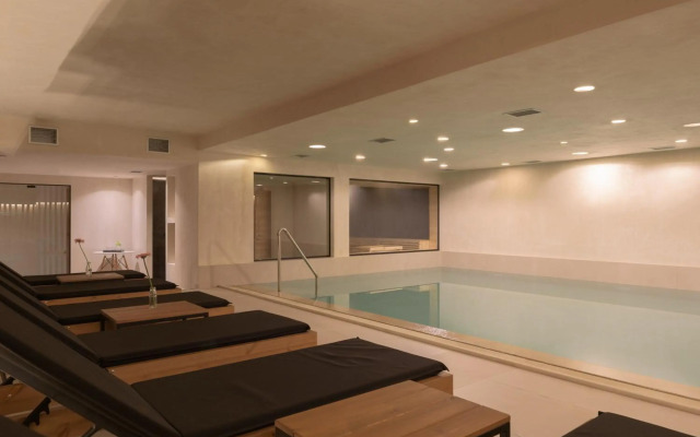 Bio Suites Hotel