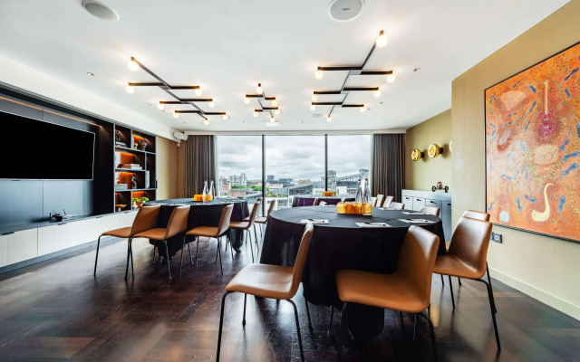 Radisson RED Glasgow