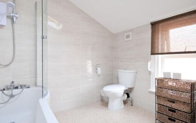 Brightwater Apt.