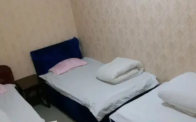 Korla Zhongxin Guest House