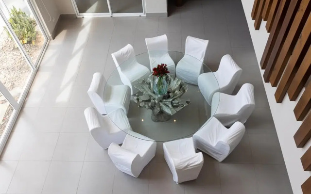 Villa Serenidad by Acomodo