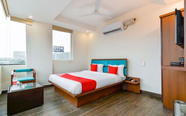Oyo 46208 Hotel Park Land