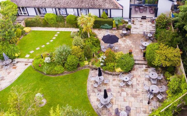 Wolfscastle Country Hotel