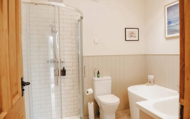 New Peaceful Countryside Annex