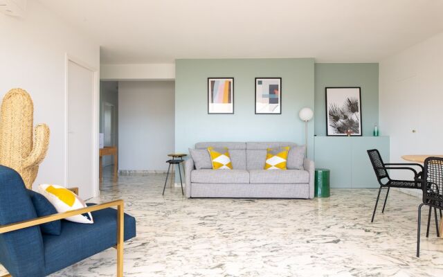 Rooftop Sea View YourHostHelper