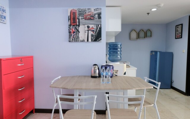 Homey And Cozy 1Br Apartment At Braga City Walk