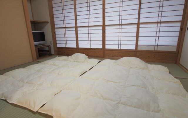New Okazaki House for 6