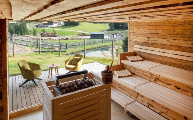 Saltria - your Alpine experience