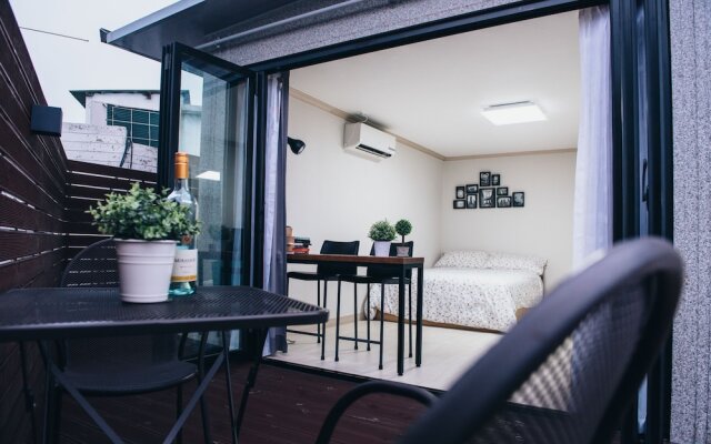 19th st. Guest House