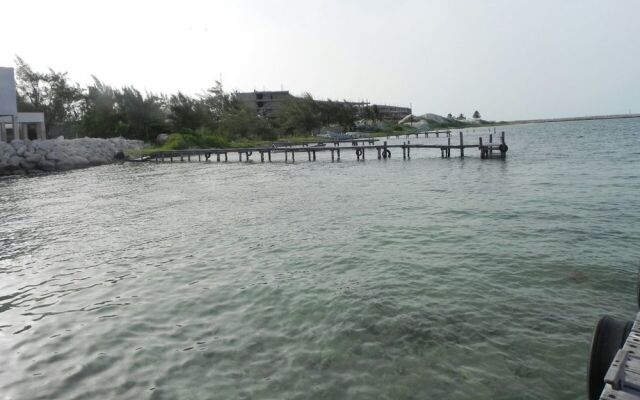 Hostel Punta Sam