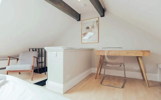 Stunning 3 Bedroom Oxford Retreat