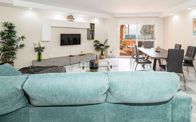 Bb.b5 - Spacious Apartment With Amazing View