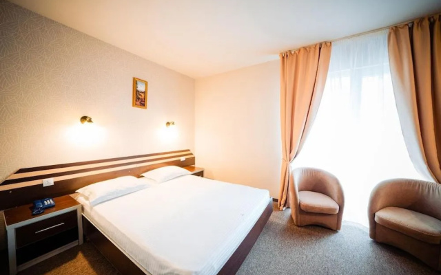 Diana Resort