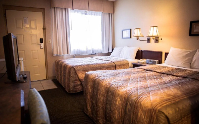 Langley Hwy Hotel