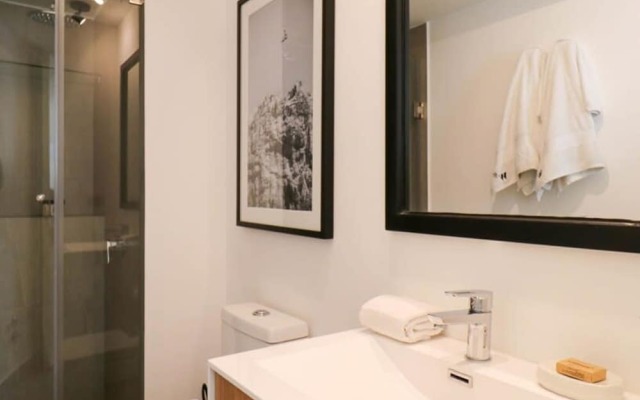 w Spacious Loft w AC in Barranco