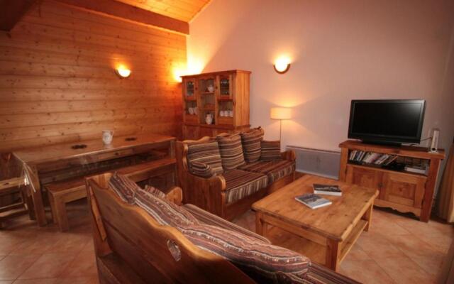 Appartement Villard-sur-Doron, 4 pièces, 10 personnes - FR-1-293-57