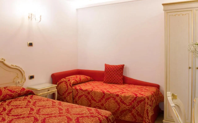Hotel Leonardo