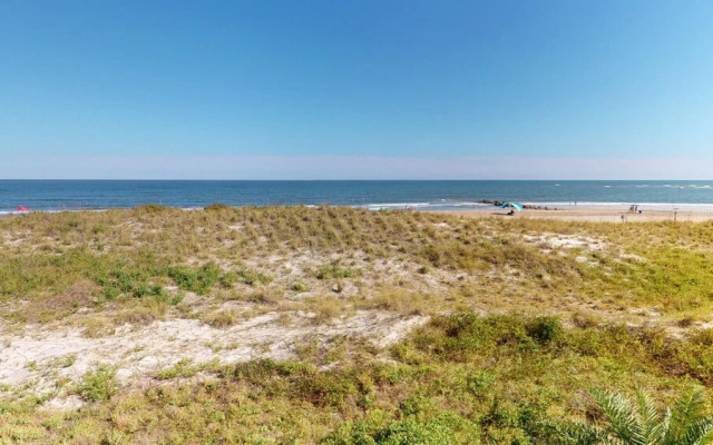 1801-b Strand Avenue